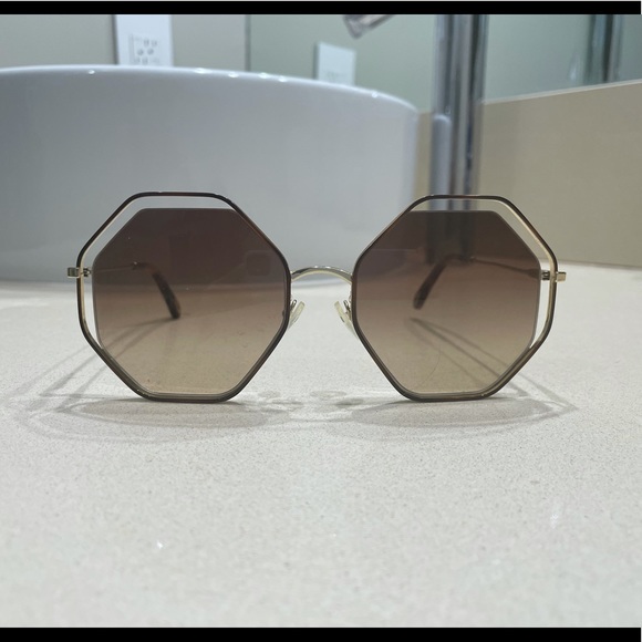 Chloe Accessories - Chloe geometric sunglasses